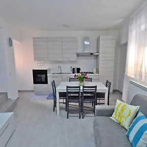 Ferienhaus Casa Carma, Porto Ceresio