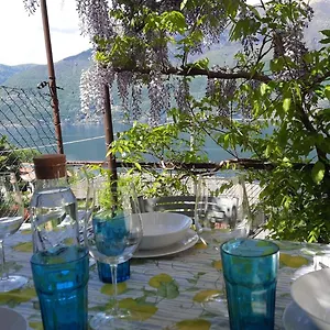 Ferienhaus Casa Vacanze - Casa Quattro Luci, Tronzano Lago Maggiore